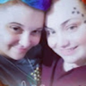 Meet your Posher, Leeann